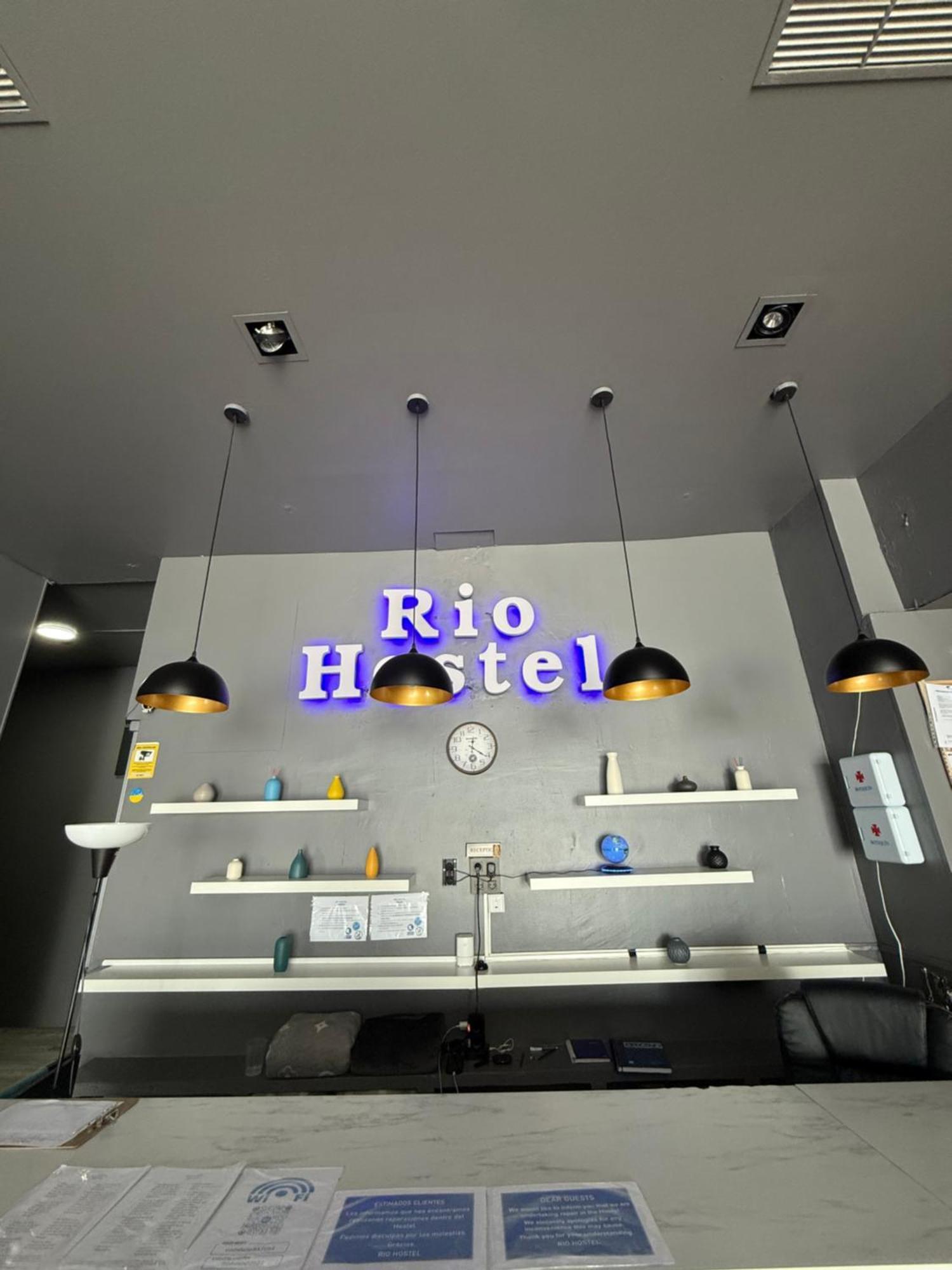 Hostel Rio マドリード エクステリア 写真