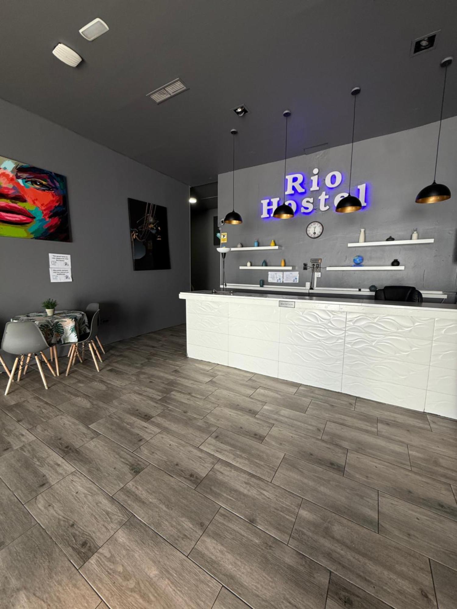 Hostel Rio マドリード エクステリア 写真