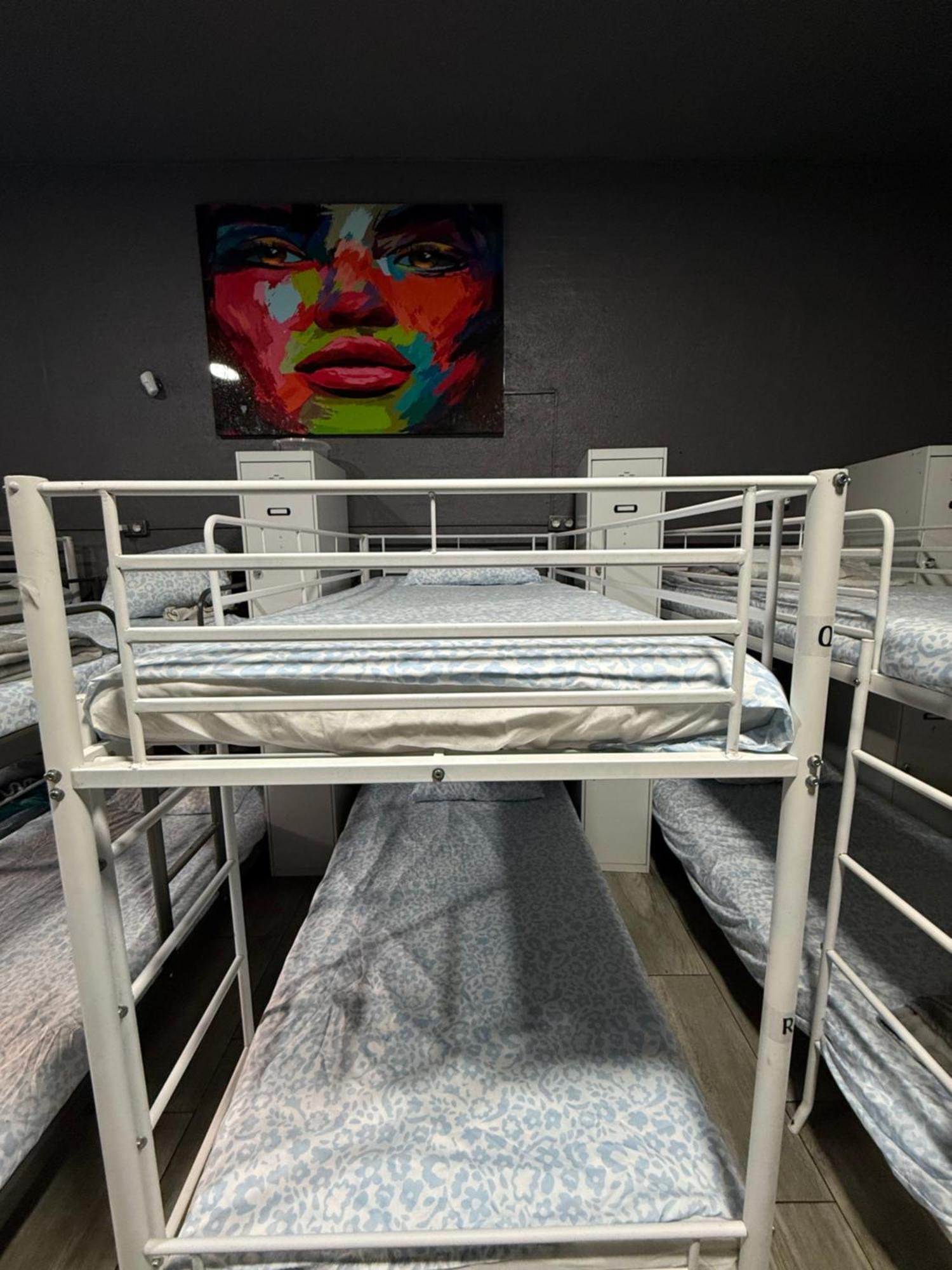 Hostel Rio マドリード エクステリア 写真