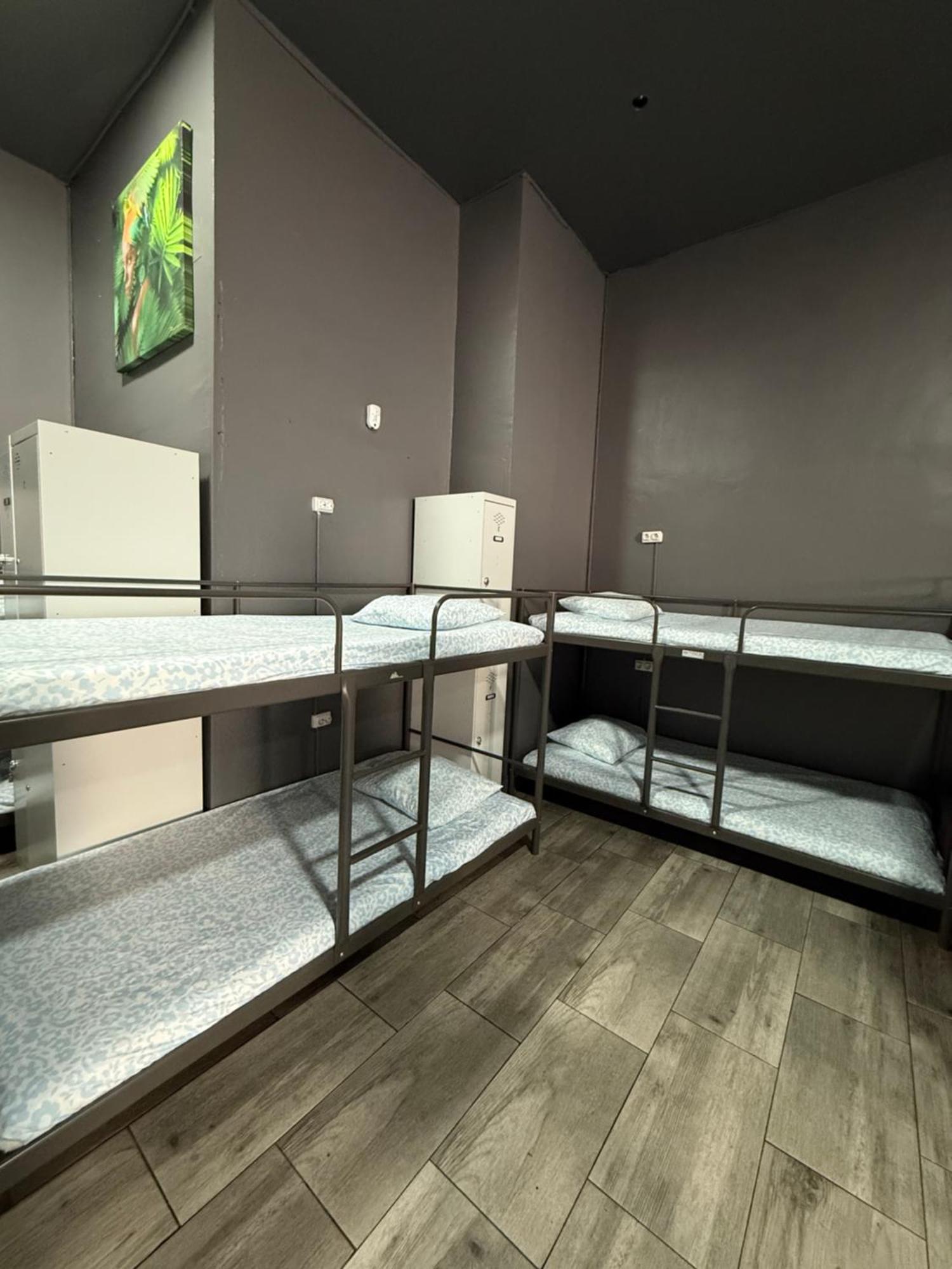 Hostel Rio マドリード エクステリア 写真